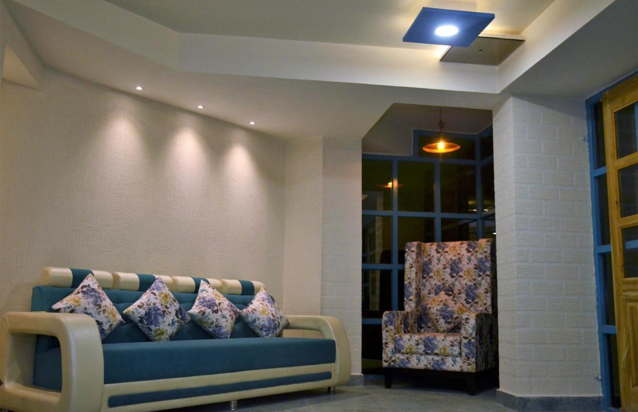 ג'איפור Hotel Istana Inn - A Luxury Stay מראה חיצוני תמונה