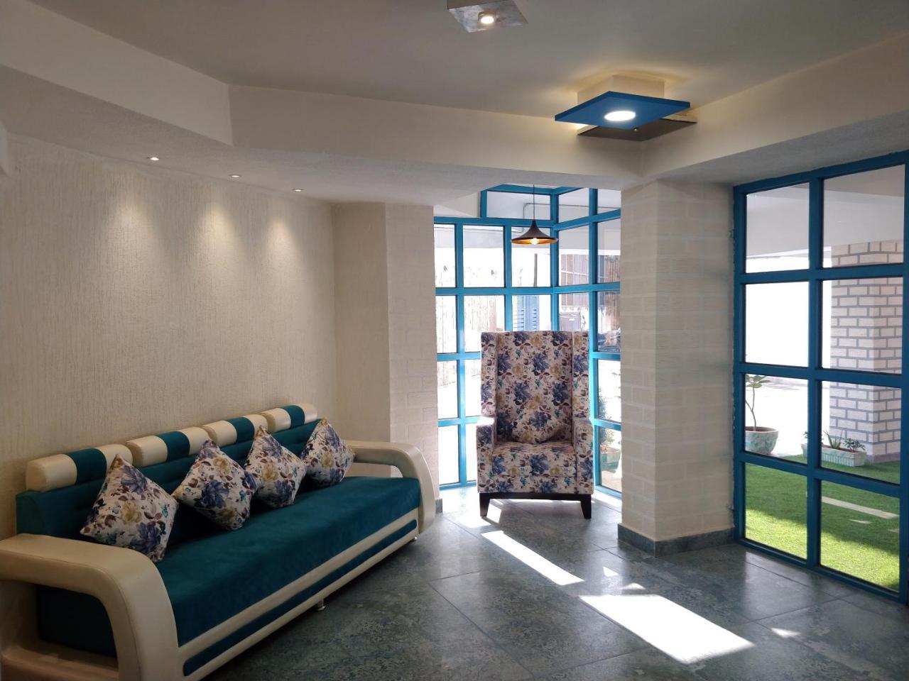 ג'איפור Hotel Istana Inn - A Luxury Stay מראה חיצוני תמונה