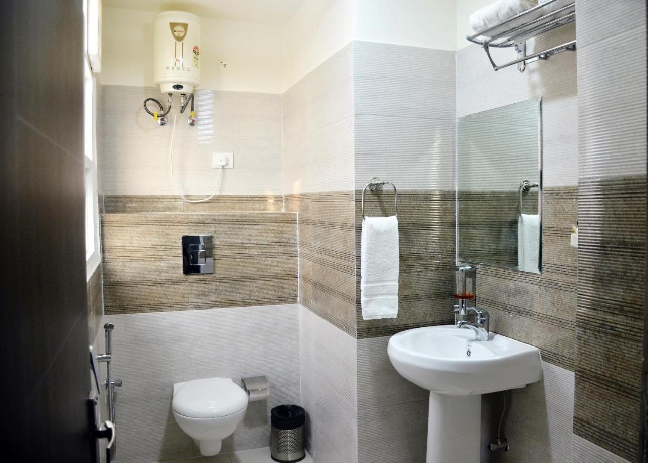 ג'איפור Hotel Istana Inn - A Luxury Stay מראה חיצוני תמונה